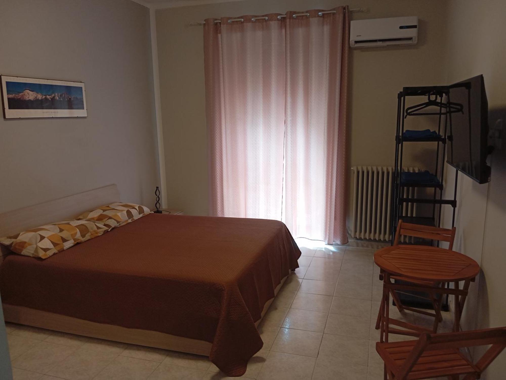 Massaua * Turín
